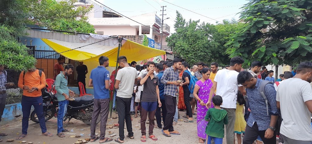 संगठन के द्वारा कराया गया भंडारा